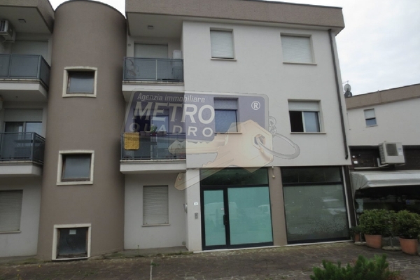 esterno - UFFICIO THIENE (VI) SUD